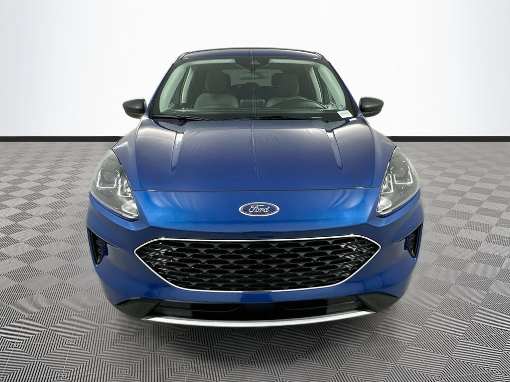 Certified 2022 Ford Escape SE AWD/4WD image 3