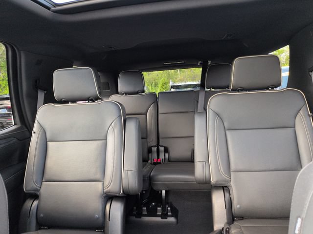 Used 2023 GMC Yukon SLT AWD/4WD image 52