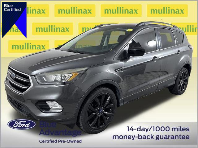 Certified 2017 Ford Escape SE w/ Equipment Group 201A image 1