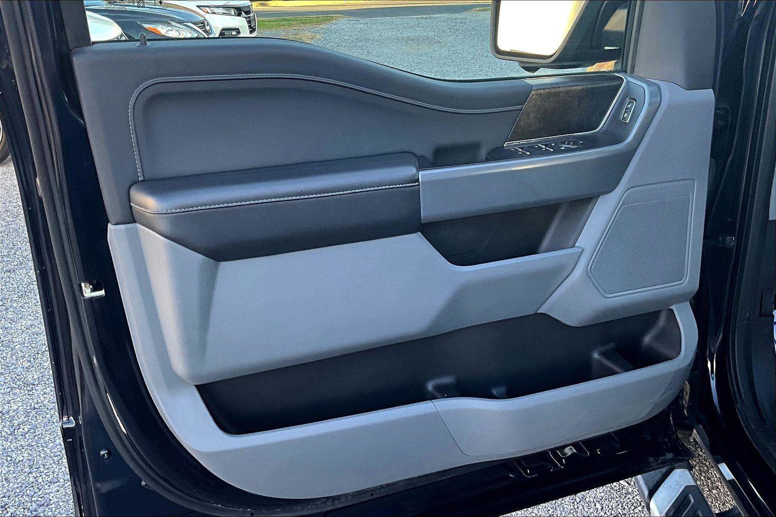 Certified 2022 Ford F150 XLT w/ Equipment Group 302A High image 16