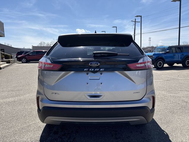 Certified 2022 Ford Edge SEL w/ Convenience Package image 4
