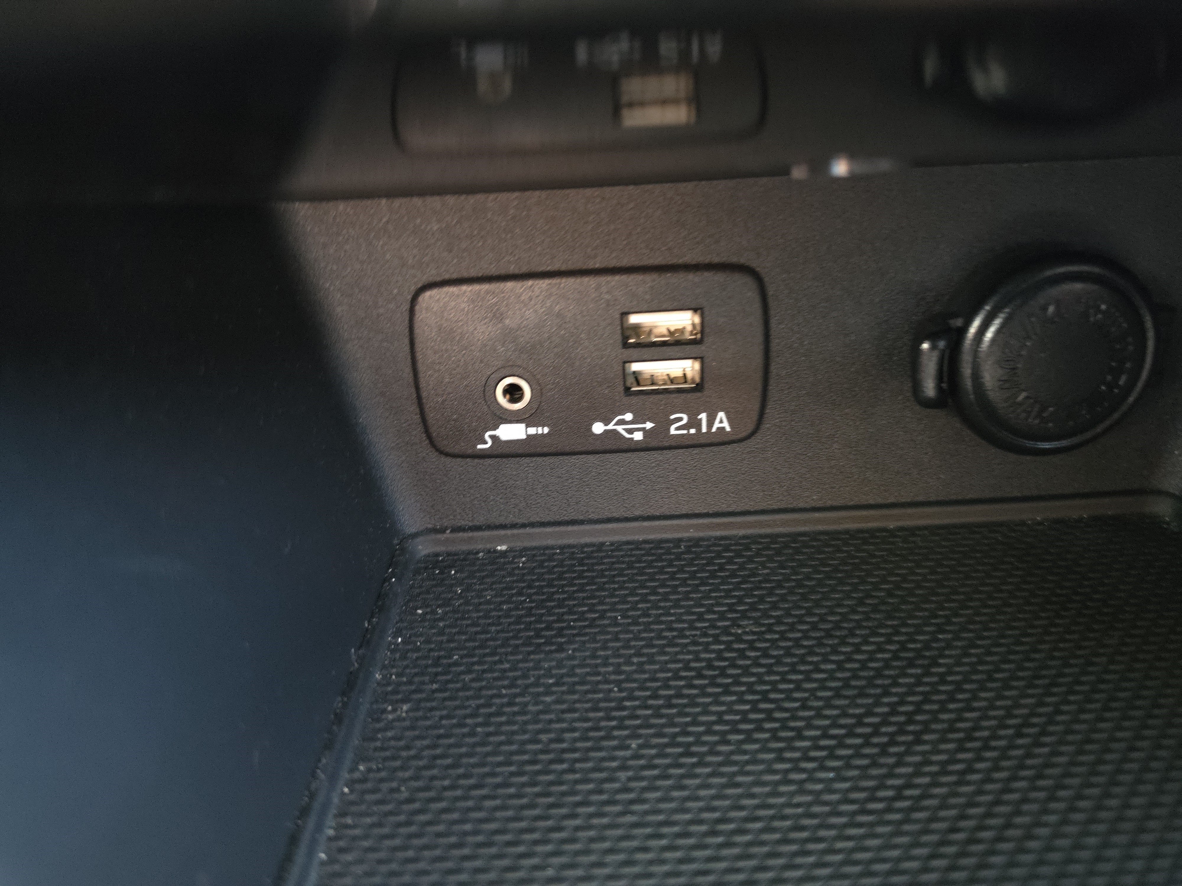 Used 2024 Subaru Forester Premium AWD/4WD image 22