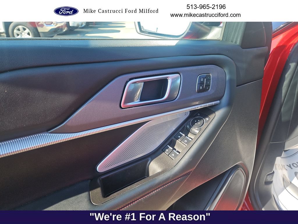 Certified 2025 Ford Explorer ST AWD/4WD image 28