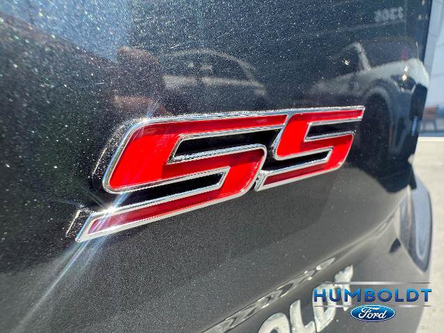 Used 2022 Chevrolet Camaro SS RWD image 9