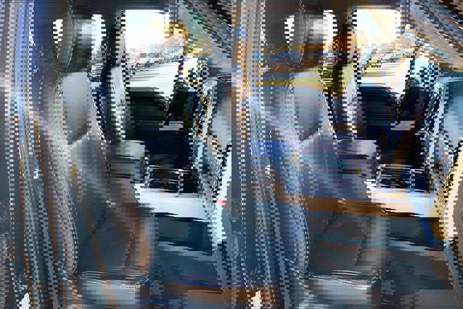 Certified 2020 Ford F350 Lariat w/ Lariat Ultimate Package image 10