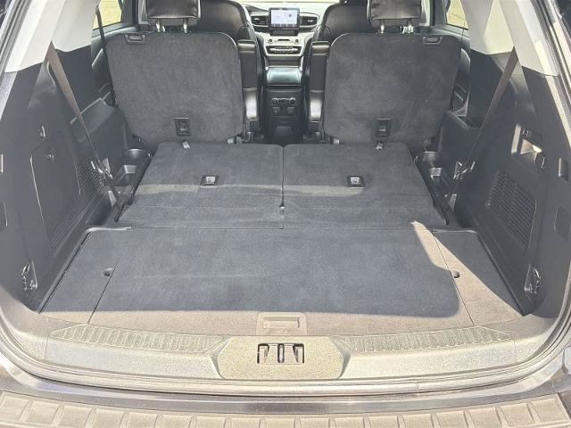 Certified 2023 Ford Explorer XLT w/ Equipment Group 202A AWD/4WD image 34