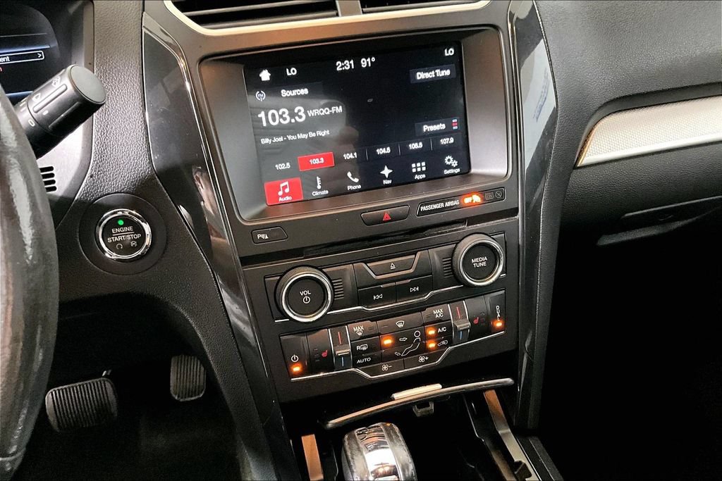 Certified 2017 Ford Explorer XLT w/ Equipment Group 202A FWD image 25