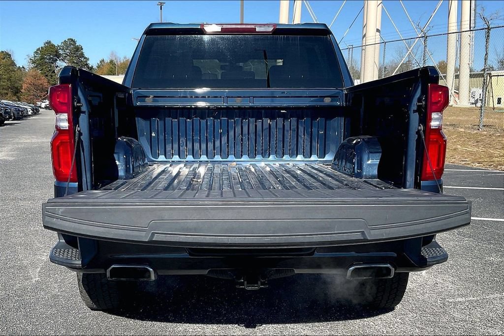 Used 2020 Chevrolet Silverado 1500 LT Trail Boss AWD/4WD image 17