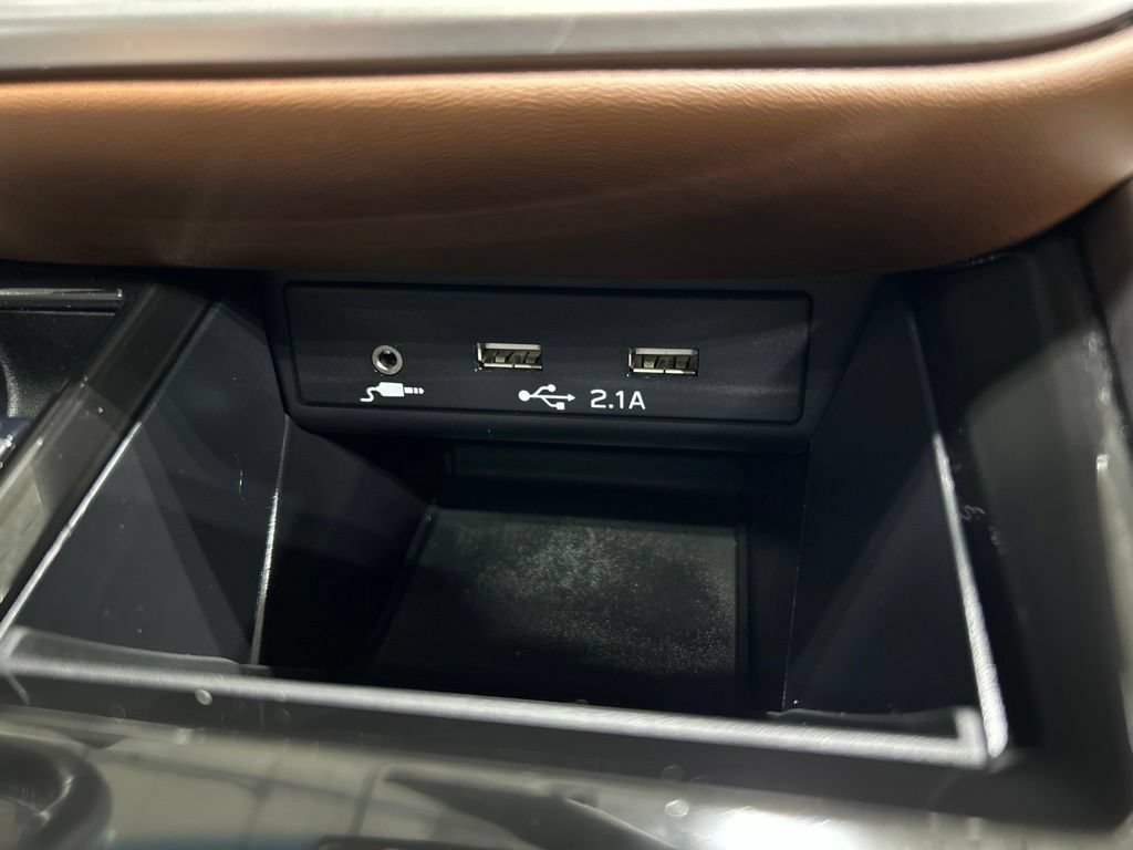 Used 2020 Subaru Outback Touring XT AWD/4WD image 24
