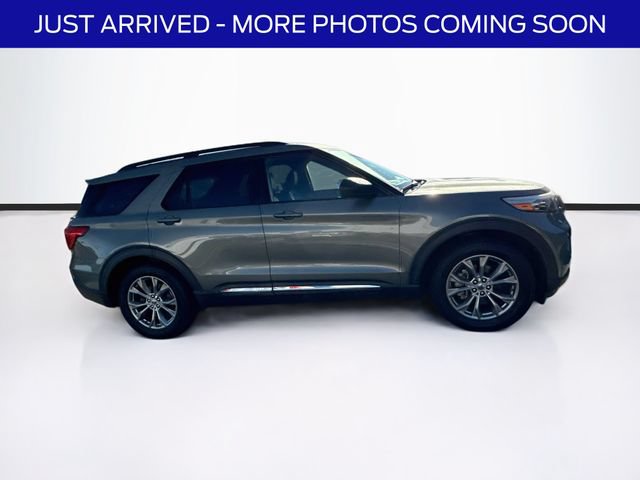 Certified 2020 Ford Explorer XLT w/ Equipment Group 202A AWD/4WD image 9