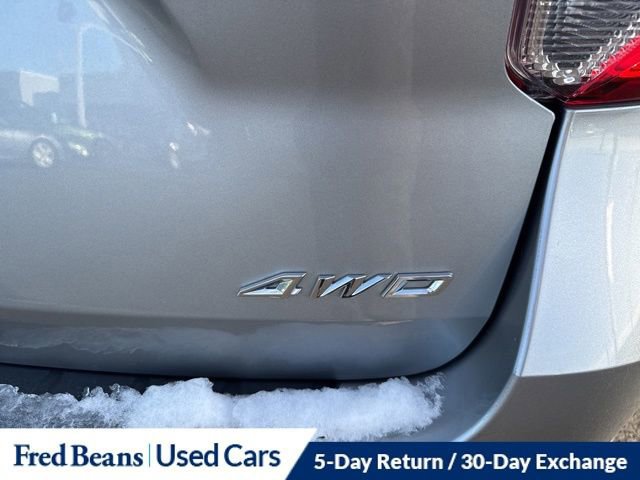 Certified 2022 Ford Explorer XLT w/ Equipment Group 202A image 18