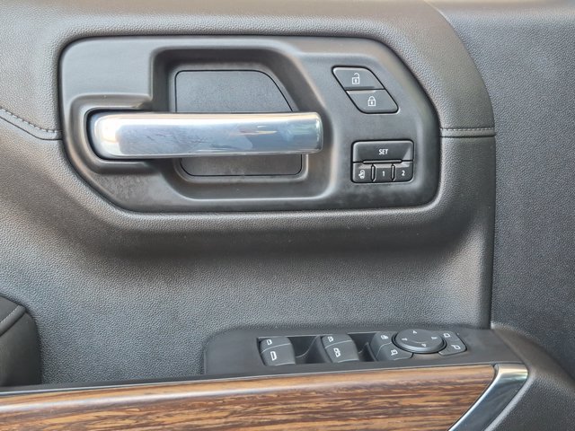 Used 2021 Chevrolet Silverado 1500 High Country w/ Z71 Off-Road Package AWD/4WD image 14