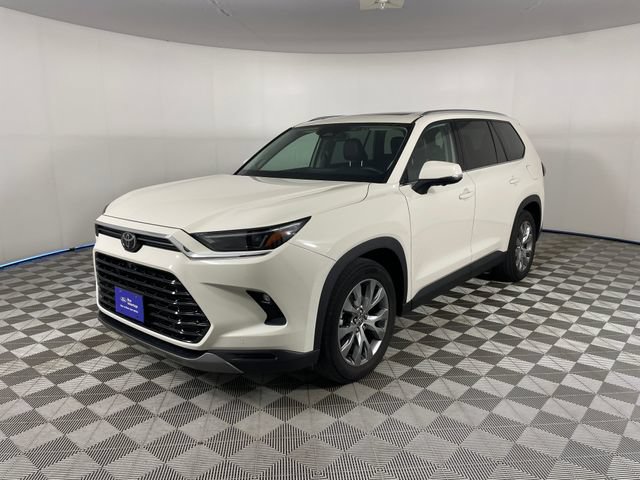 Used 2024 Toyota Grand Highlander AWD