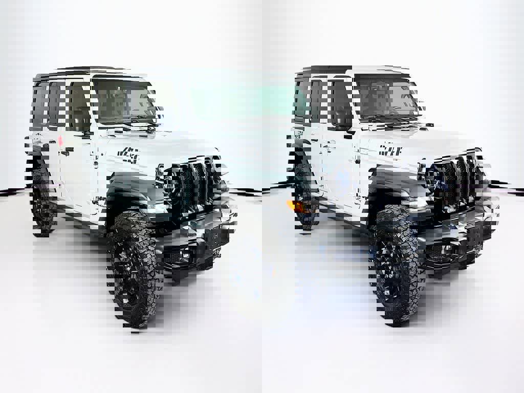 Used 2023 Jeep Wrangler Willys image 7