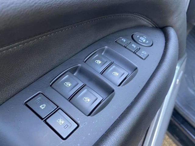Used 2019 Cadillac Escalade ESV Premium Luxury image 21