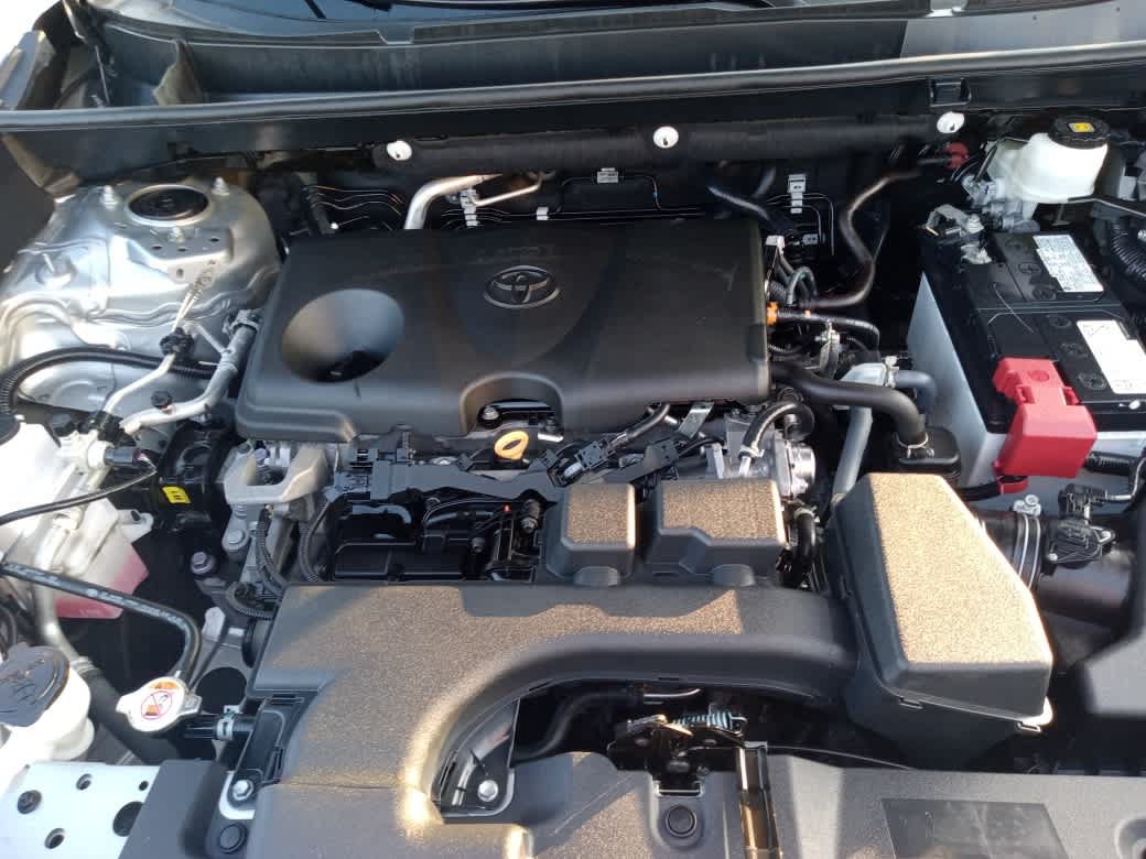 Used 2023 Toyota RAV4 XLE AWD/4WD image 33