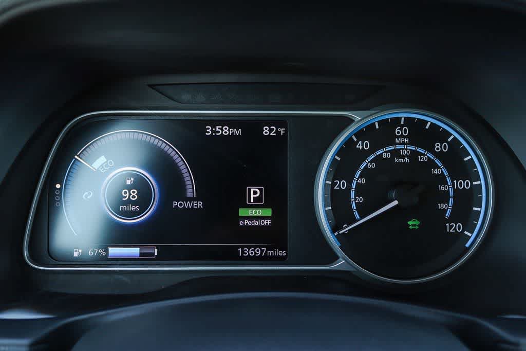 Used 2025 Nissan Leaf S FWD image 24