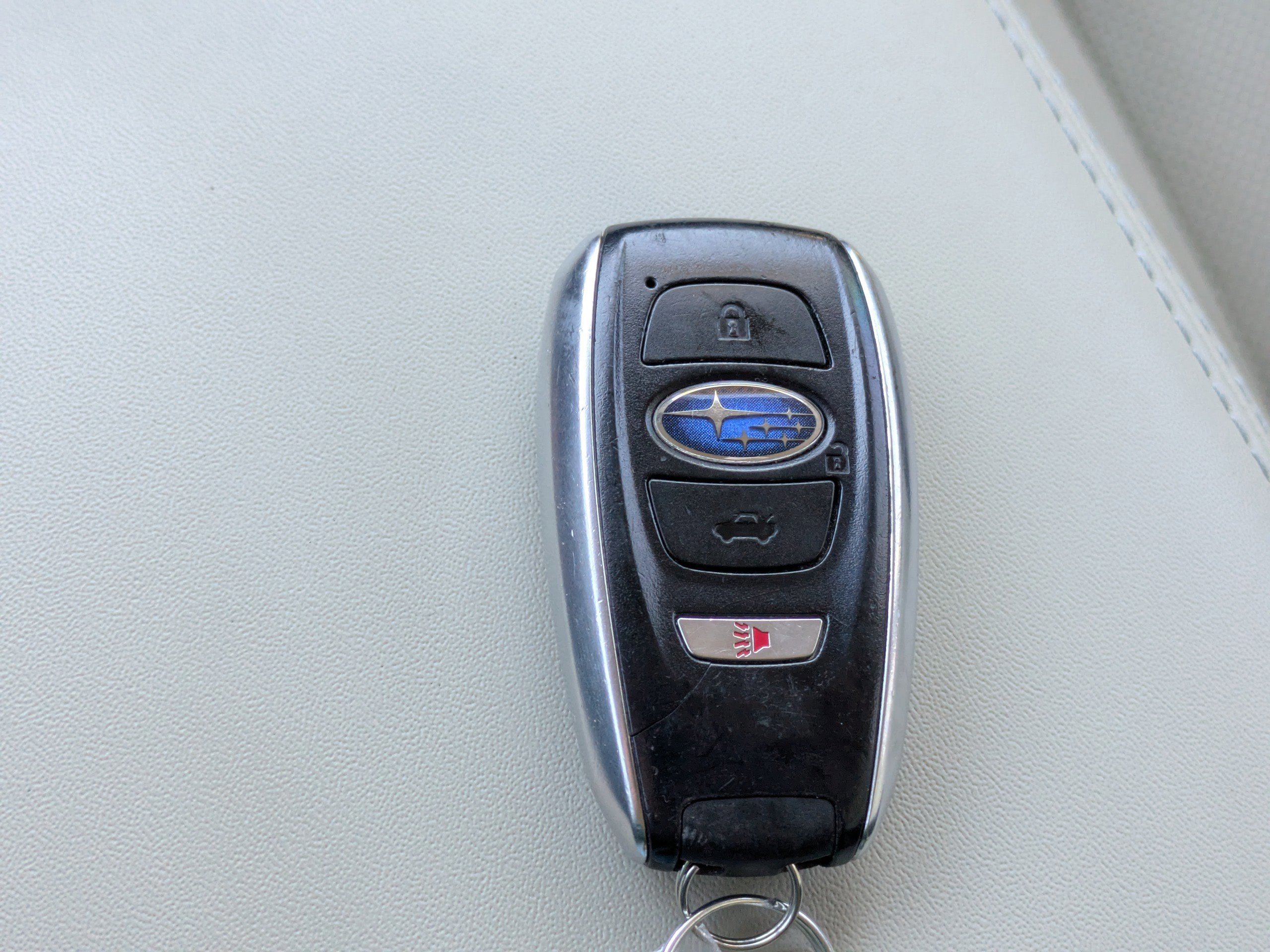 Used 2022 Subaru Ascent Limited image 31