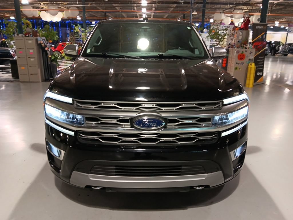 Certified 2024 Ford Expedition Platinum AWD/4WD image 6
