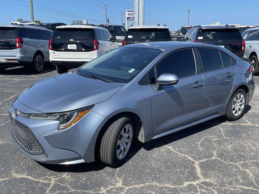 Used 2020 Toyota Corolla LE FWD image 7