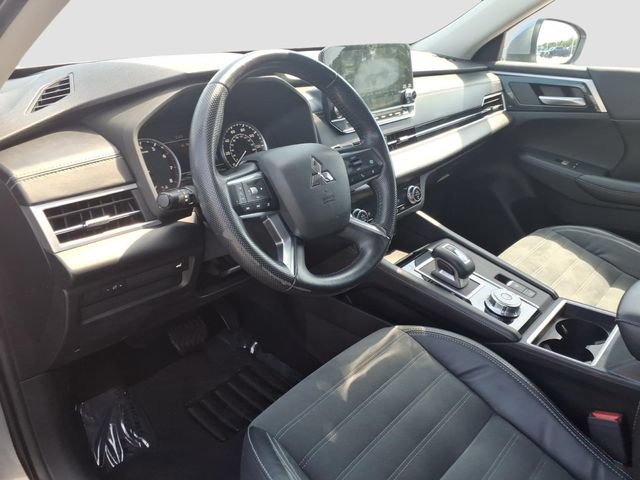 Used 2022 Mitsubishi Outlander SE FWD image 18