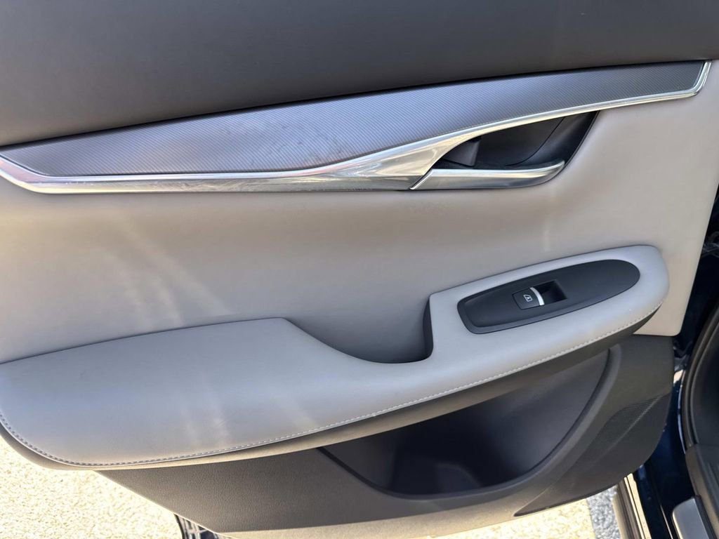 Used 2023 INFINITI QX50 Luxe image 12