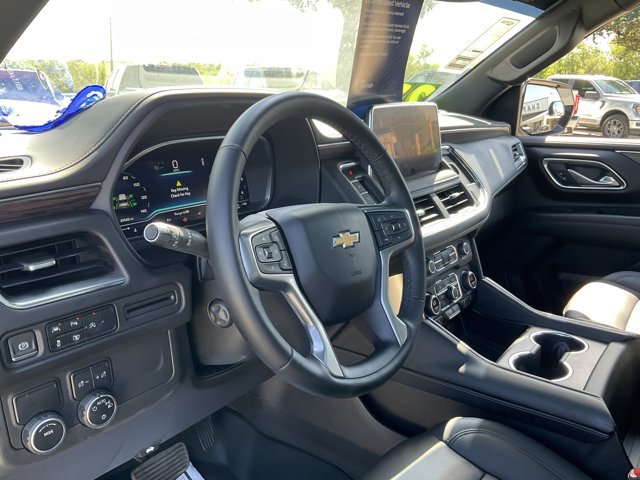Used 2023 Chevrolet Tahoe LT w/ LT Signature Plus Package RWD image 6