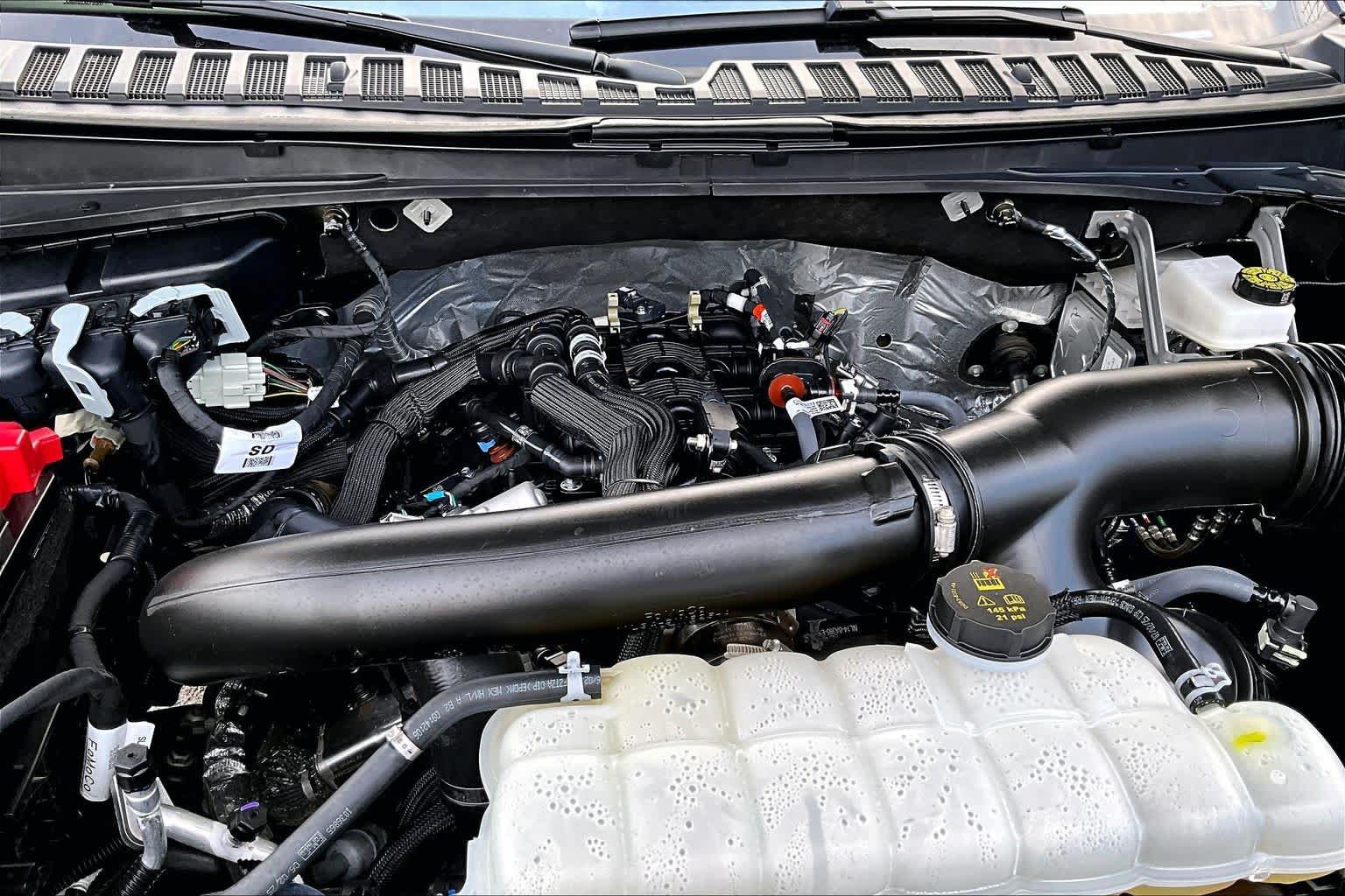 Certified 2025 Ford Expedition Active RWD image 33