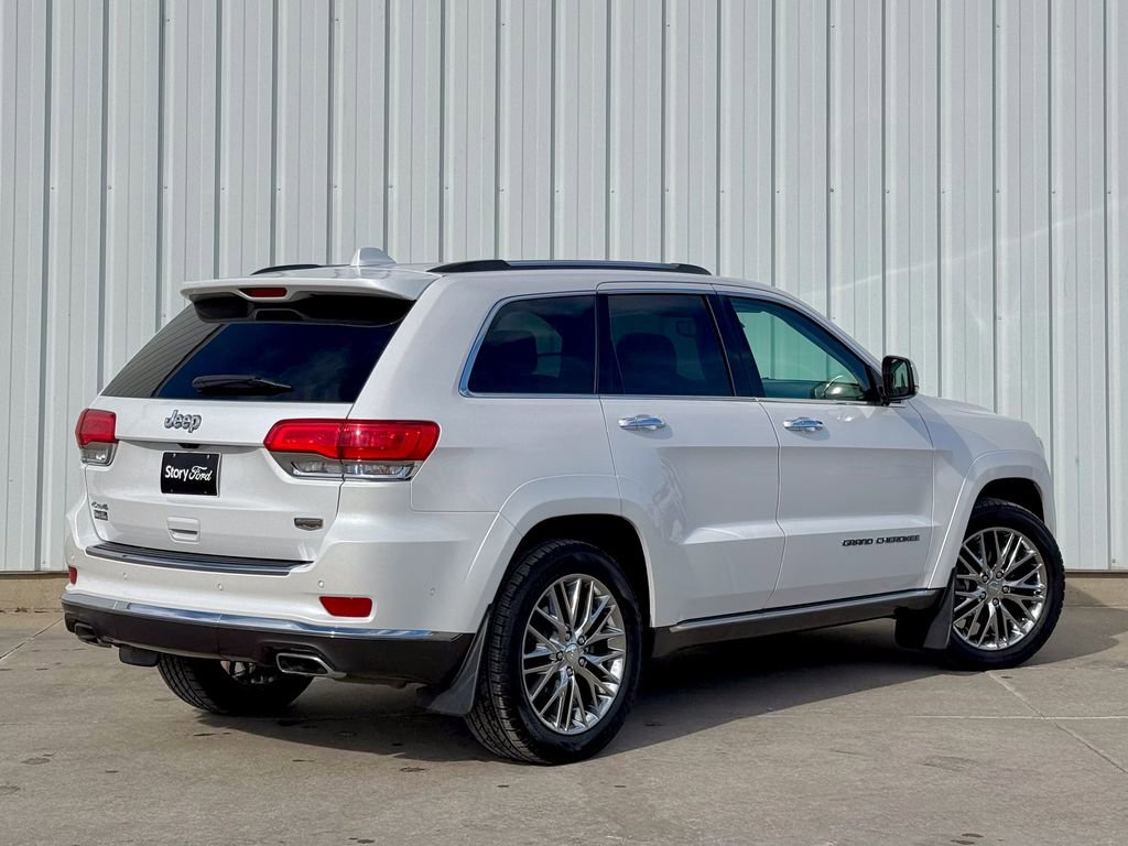 Used 2017 Jeep Grand Cherokee Summit image 5
