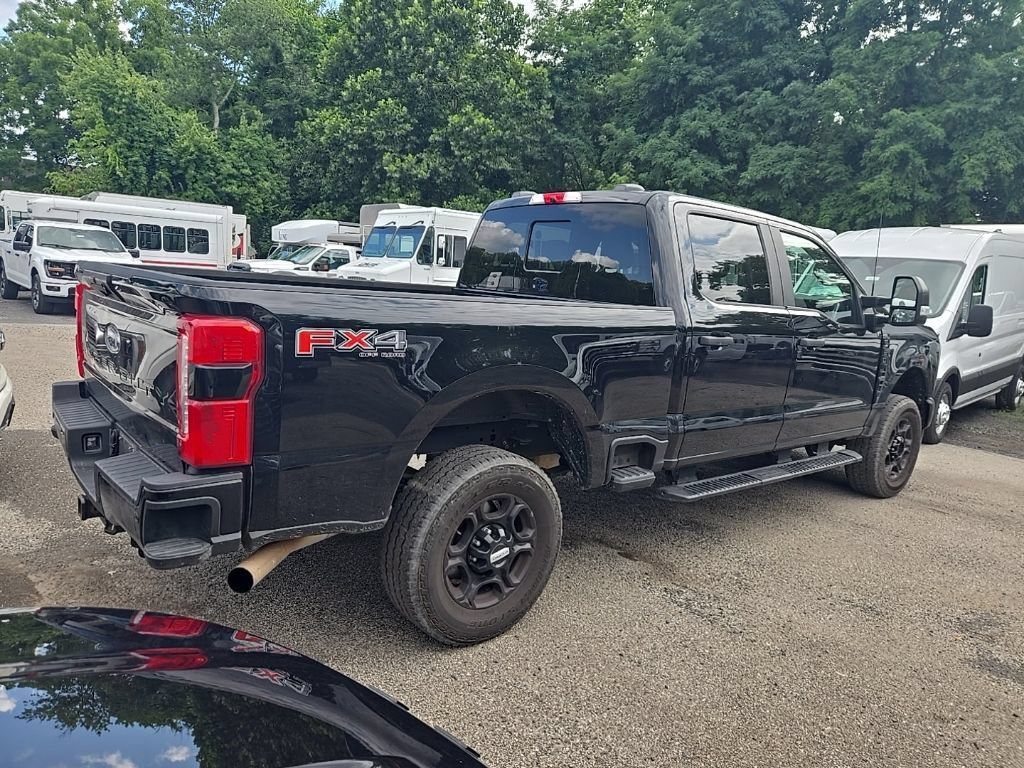 Certified 2024 Ford F250 XL w/ STX Appearance Package AWD/4WD image 7