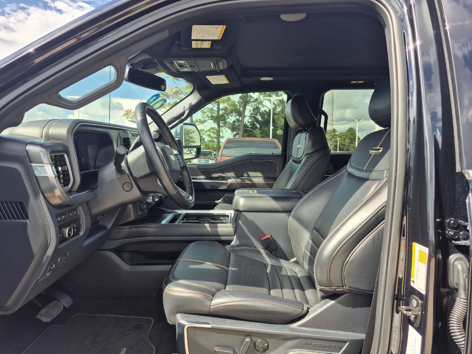 Certified 2024 Ford F250 Platinum w/ FX4 Off-Road Package AWD/4WD image 2