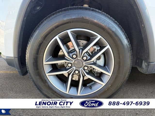 Used 2022 Jeep Grand Cherokee Limited AWD/4WD image 9