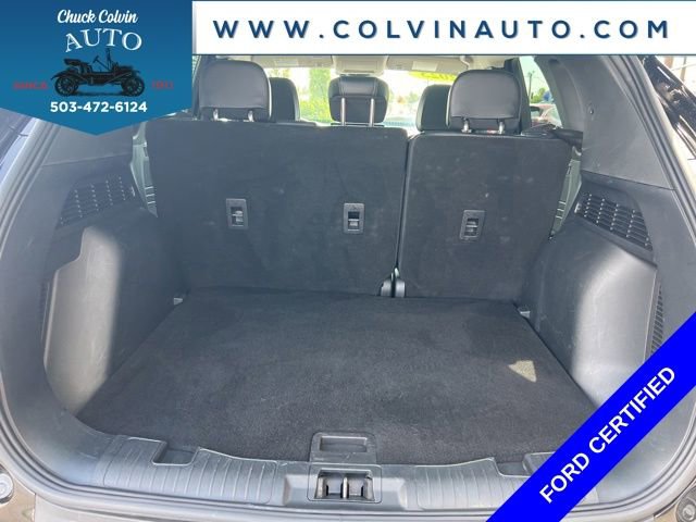 Certified 2025 Ford Escape Platinum AWD/4WD image 28