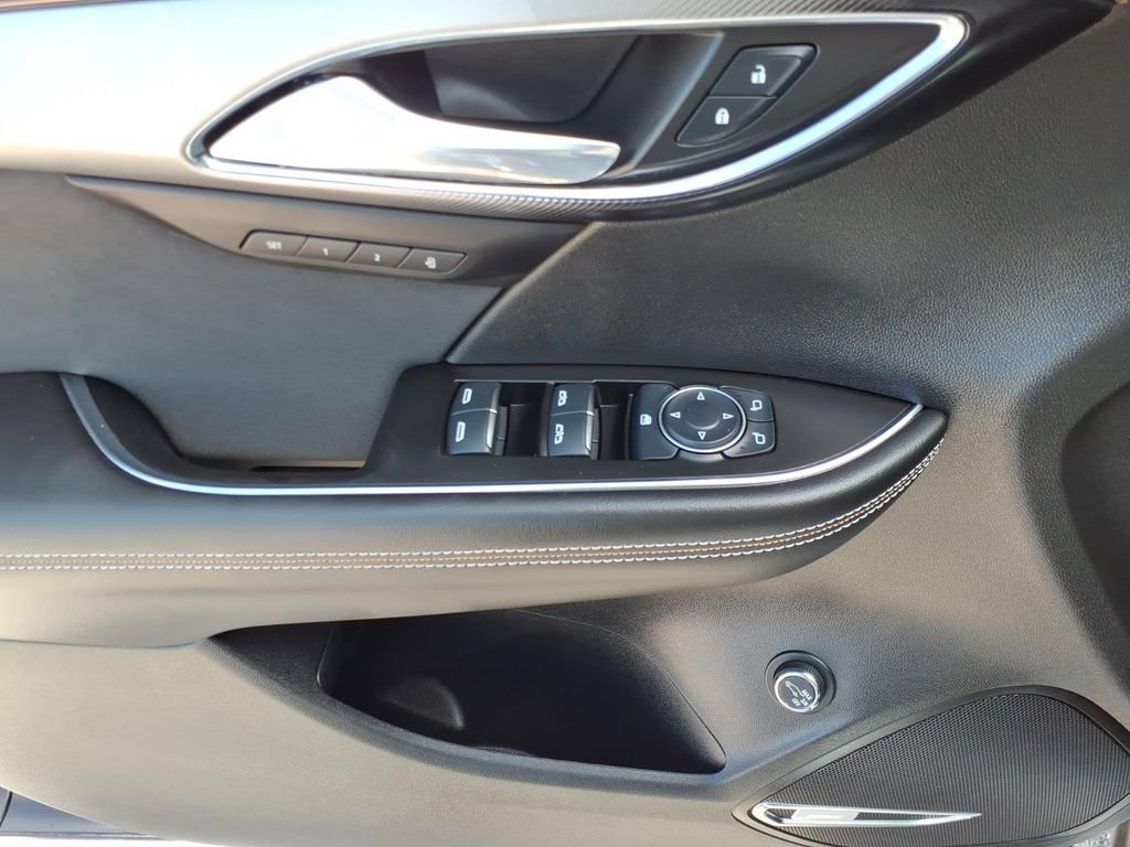 Used 2024 Buick Envision Sport Touring AWD/4WD image 16