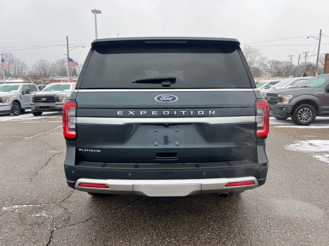 Certified 2022 Ford Expedition Platinum image 3