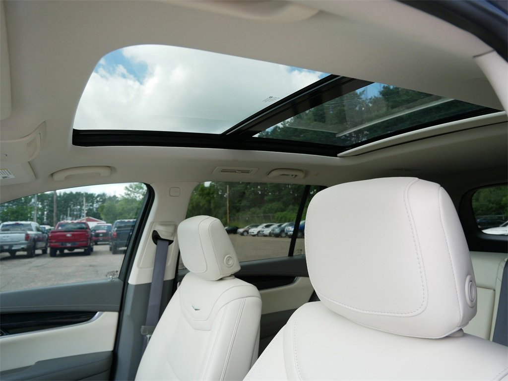 Used 2023 Cadillac XT6 Premium Luxury image 14