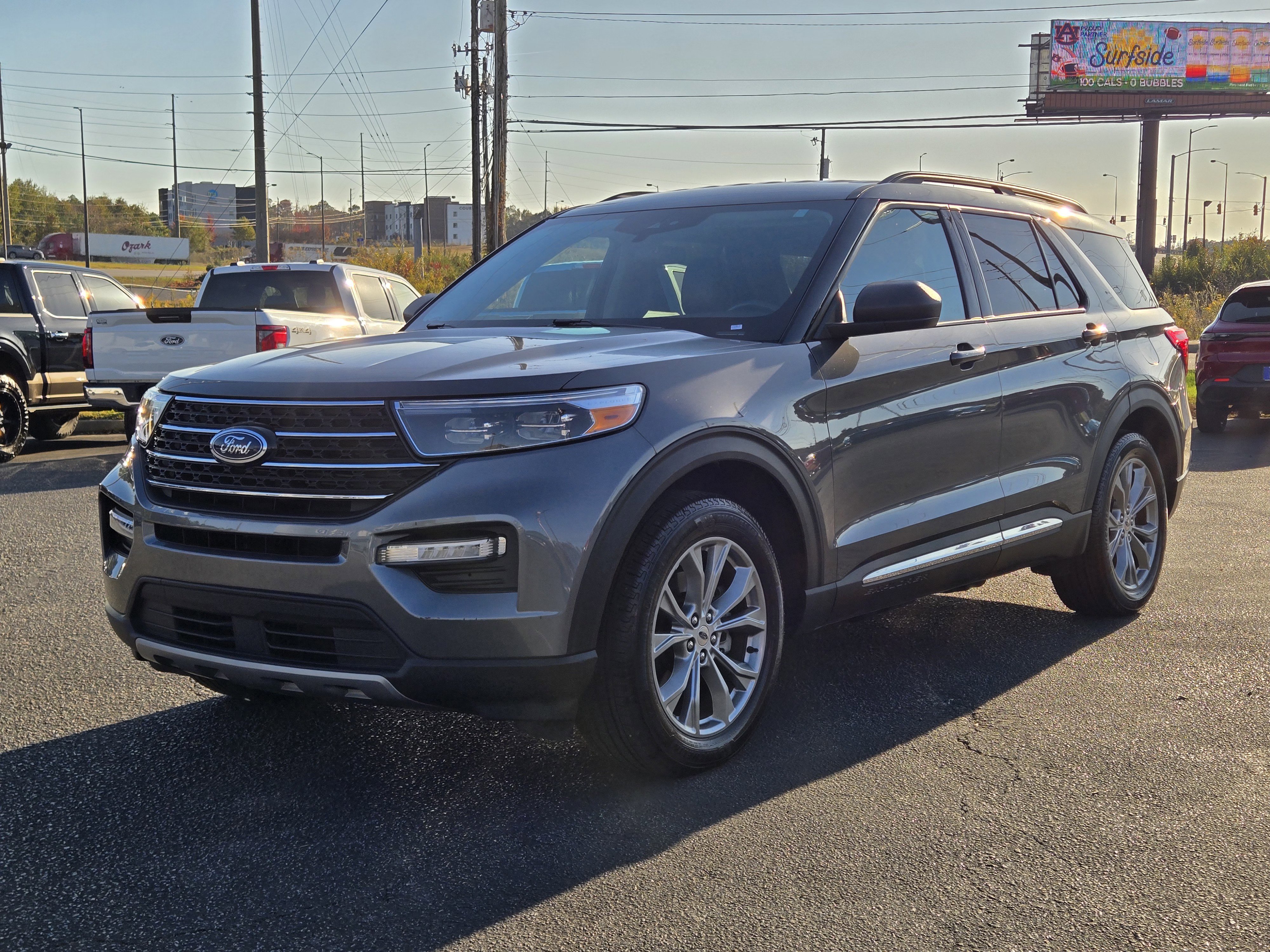 Certified 2023 Ford Explorer XLT w/ Equipment Group 202A image 2