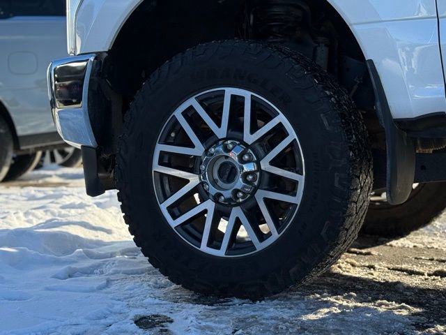 Certified 2019 Ford F350 Lariat w/ Lariat Ultimate Package image 44