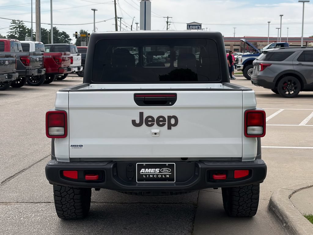 Used 2021 Jeep Gladiator Rubicon AWD/4WD image 5