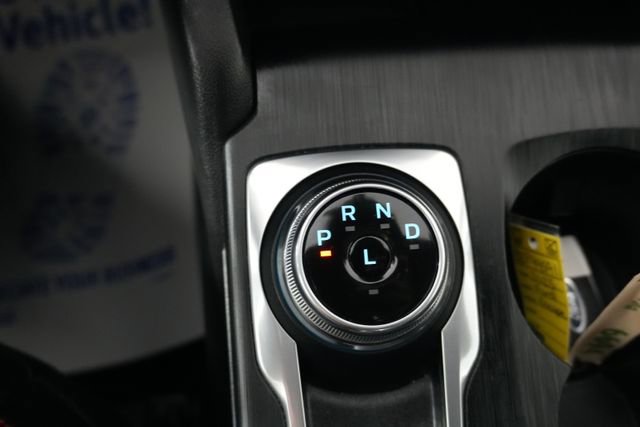 Certified 2025 Ford Escape ST-Line AWD/4WD image 17