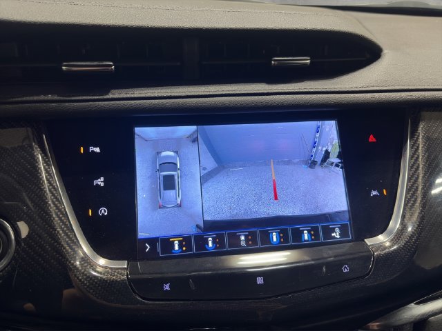 Used 2020 Cadillac XT6 Sport AWD/4WD image 17