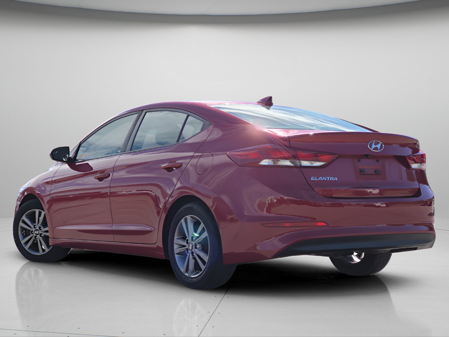 Used 2017 Hyundai Elantra SE FWD image 16
