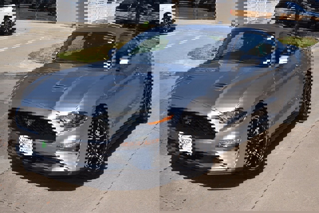 Certified 2023 Ford Mustang Premium image 3