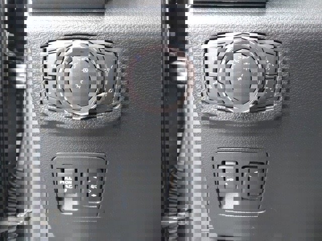 Certified 2019 Ford F150 XLT w/ Equipment Group 302A Luxury image 16