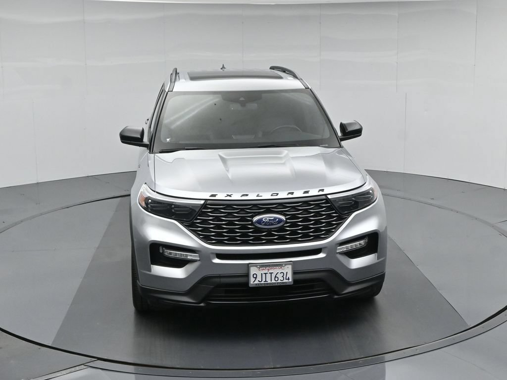 Certified 2023 Ford Explorer ST-Line w/ Class IV Trailer Tow Package RWD image 37