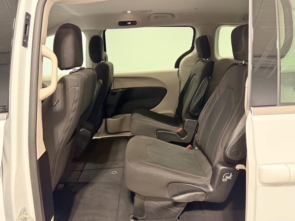 Used 2023 Chrysler Voyager LX w/ Fleet Security Group image 13
