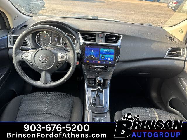 Used 2018 Nissan Sentra SR w/ Electronics Package FWD image 11