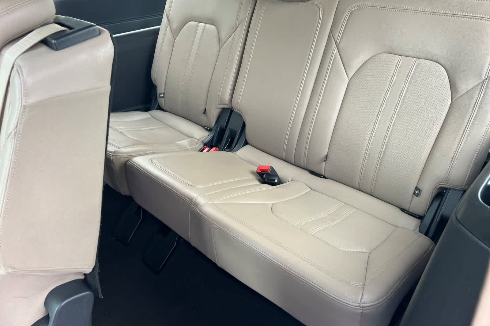 Certified 2024 Ford Expedition Max Limited image 16