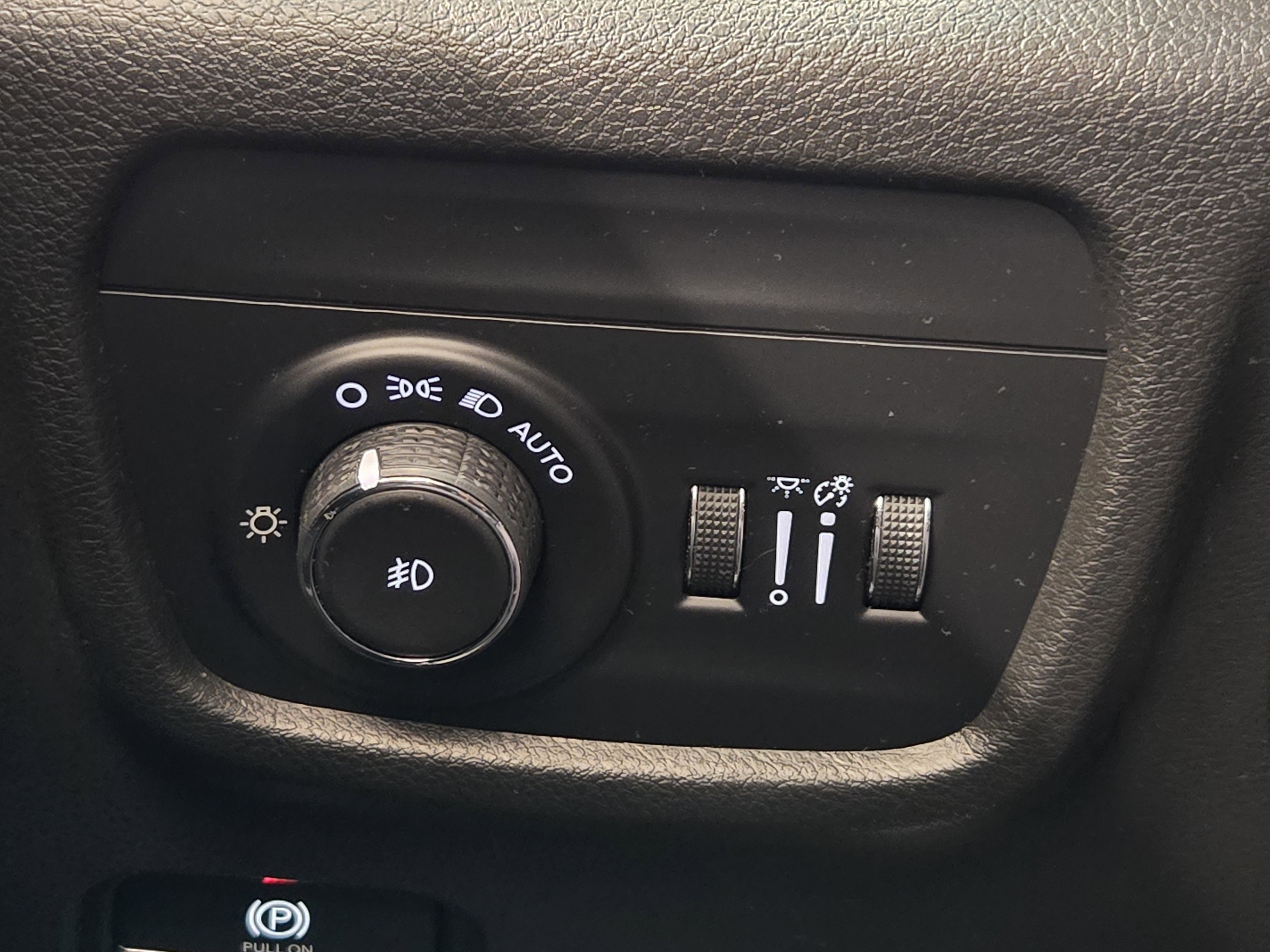 Used 2021 Jeep Grand Cherokee L Limited image 21