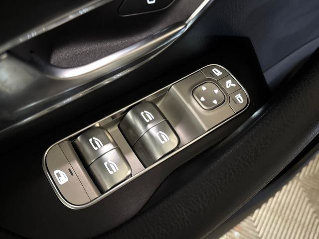 Used 2024 Mercedes-Benz GLE 450 4MATIC image 12